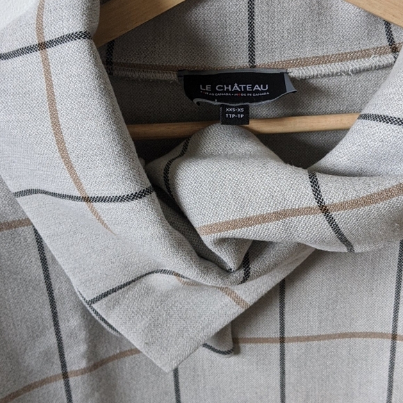 SOLD 🌿SALE 3/$25🌿 S T Y L I S H  Poncho - Picture 5 of 9